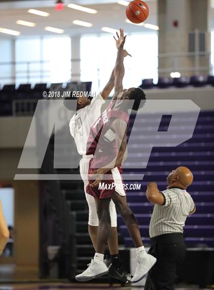 Thumbnail 1 in Riverview Sarasota vs. Gray Collegiate Academy (City of Palms Classic) photogallery.