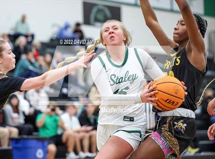Thumbnail 2 in North Kansas City @ Staley photogallery.