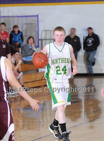 Thumbnail 3 in Solon Springs vs Prairie Farm (Clayton Holiday Tournament) photogallery.