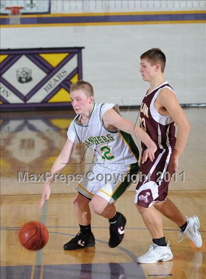 Thumbnail 3 in Solon Springs vs Prairie Farm (Clayton Holiday Tournament) photogallery.