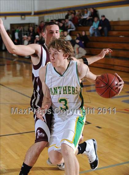 Thumbnail 3 in Solon Springs vs Prairie Farm (Clayton Holiday Tournament) photogallery.