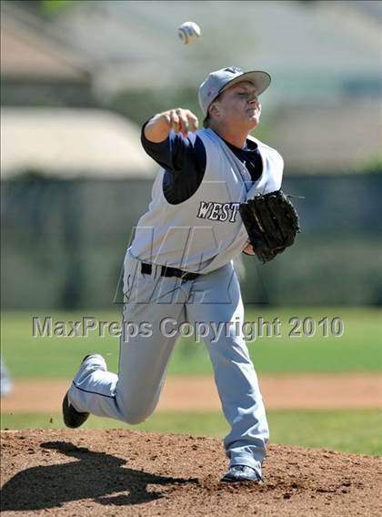 Thumbnail 3 in West Ranch vs. South Hills (Diamond Sports National Classic) photogallery.