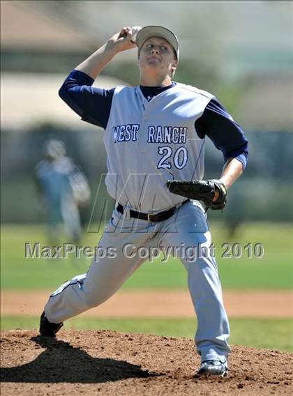 Thumbnail 1 in West Ranch vs. South Hills (Diamond Sports National Classic) photogallery.