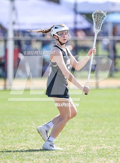 Thumbnail 3 in Cardinal Mooney vs Plant photogallery.