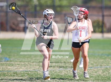 Thumbnail 1 in Cardinal Mooney vs Plant photogallery.