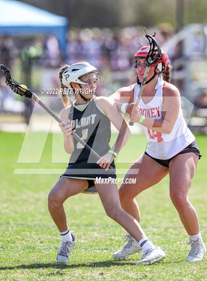 Thumbnail 3 in Cardinal Mooney vs Plant photogallery.