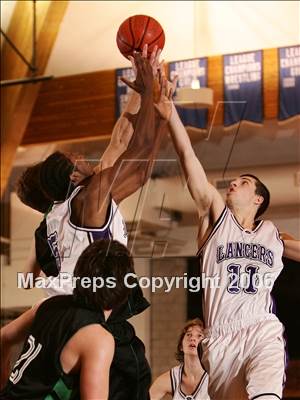 Thumbnail 2 in Thousands Oaks vs. Carlsbad (Torrey Pines Holiday Classic) photogallery.