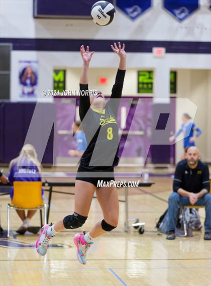 Thumbnail 3 in Fort Wayne Snider vs. Wapahani (Leo Invite) photogallery.