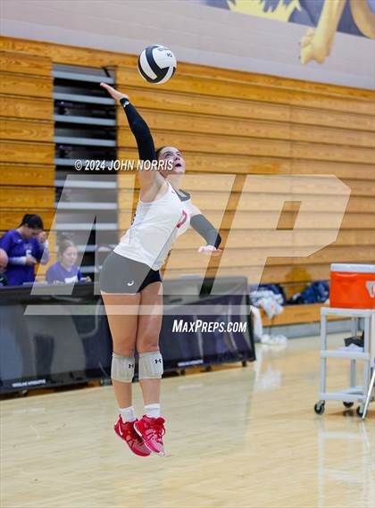 Thumbnail 3 in Fort Wayne Snider vs. Wapahani (Leo Invite) photogallery.