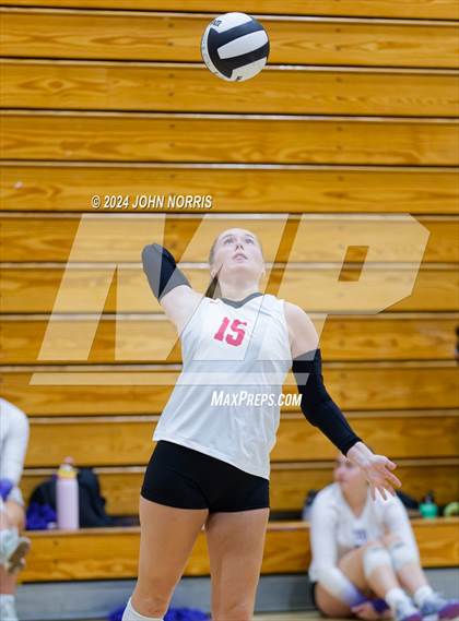 Thumbnail 1 in Fort Wayne Snider vs. Wapahani (Leo Invite) photogallery.