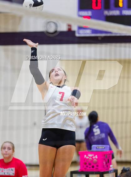 Thumbnail 1 in Fort Wayne Snider vs. Wapahani (Leo Invite) photogallery.