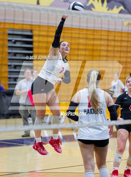 Thumbnail 3 in Fort Wayne Snider vs. Wapahani (Leo Invite) photogallery.