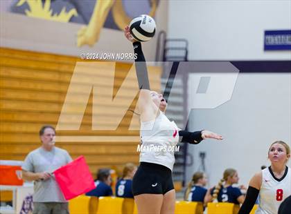 Thumbnail 1 in Fort Wayne Snider vs. Wapahani (Leo Invite) photogallery.