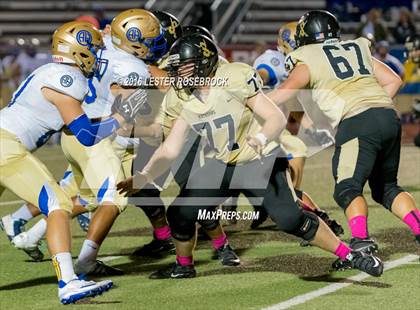 Thumbnail 1 in Alamo Heights vs Seguin photogallery.