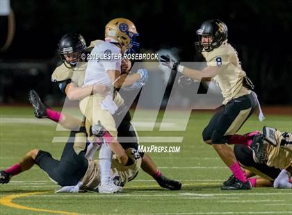 Thumbnail 3 in Alamo Heights vs Seguin photogallery.