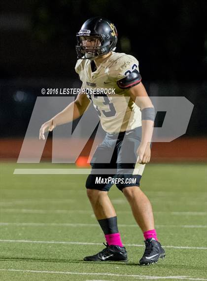Thumbnail 2 in Alamo Heights vs Seguin photogallery.