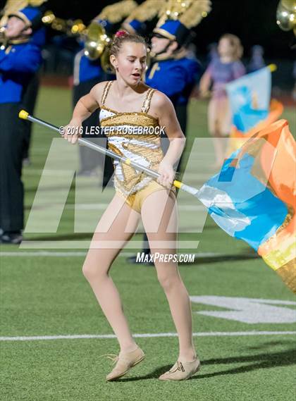Thumbnail 3 in Alamo Heights vs Seguin photogallery.