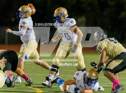 Thumbnail 2 in Alamo Heights vs Seguin photogallery.