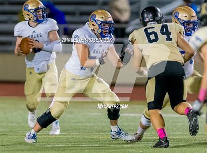 Thumbnail 3 in Alamo Heights vs Seguin photogallery.