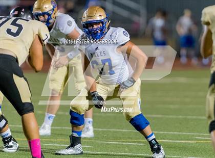Thumbnail 3 in Alamo Heights vs Seguin photogallery.