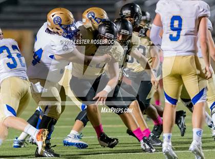 Thumbnail 2 in Alamo Heights vs Seguin photogallery.