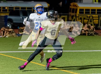 Thumbnail 2 in Alamo Heights vs Seguin photogallery.