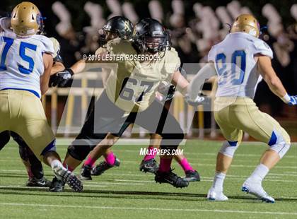 Thumbnail 2 in Alamo Heights vs Seguin photogallery.