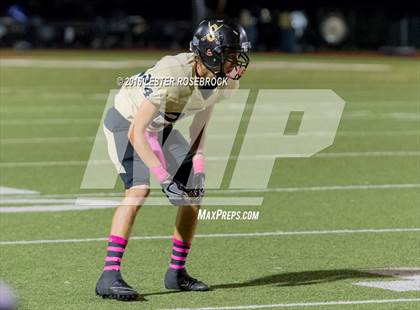 Thumbnail 2 in Alamo Heights vs Seguin photogallery.