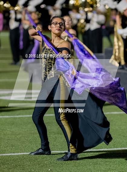 Thumbnail 3 in Alamo Heights vs Seguin photogallery.