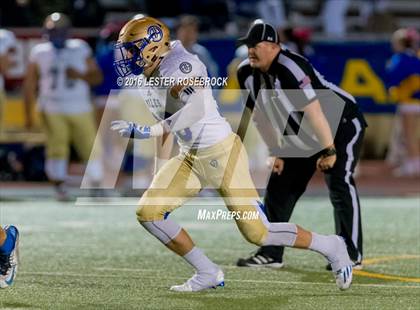 Thumbnail 3 in Alamo Heights vs Seguin photogallery.