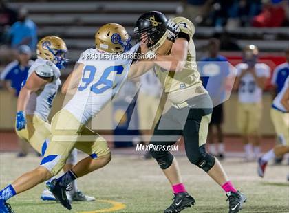 Thumbnail 2 in Alamo Heights vs Seguin photogallery.