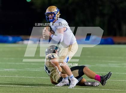 Thumbnail 1 in Alamo Heights vs Seguin photogallery.