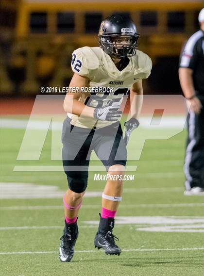 Thumbnail 1 in Alamo Heights vs Seguin photogallery.