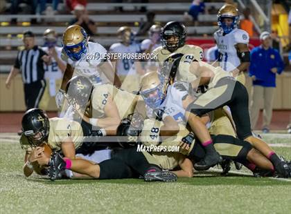 Thumbnail 1 in Alamo Heights vs Seguin photogallery.