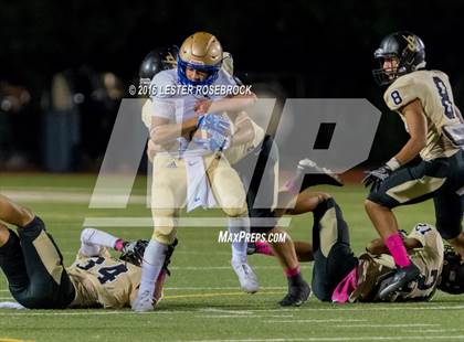 Thumbnail 3 in Alamo Heights vs Seguin photogallery.