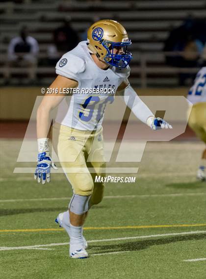Thumbnail 3 in Alamo Heights vs Seguin photogallery.