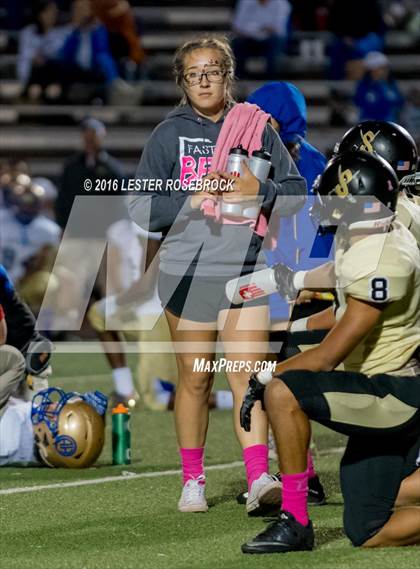 Thumbnail 1 in Alamo Heights vs Seguin photogallery.