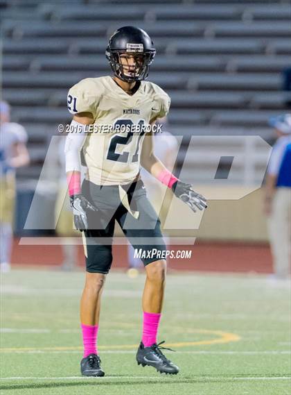 Thumbnail 2 in Alamo Heights vs Seguin photogallery.