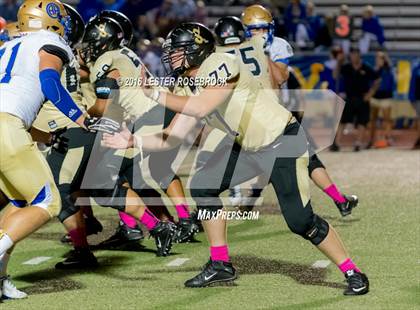 Thumbnail 2 in Alamo Heights vs Seguin photogallery.