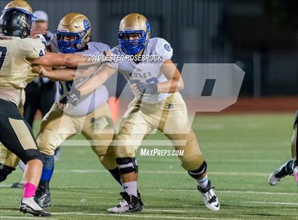 Thumbnail 3 in Alamo Heights vs Seguin photogallery.