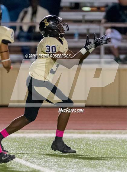 Thumbnail 2 in Alamo Heights vs Seguin photogallery.