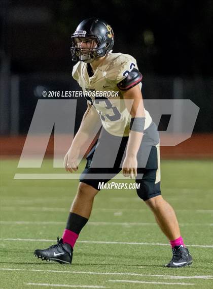 Thumbnail 1 in Alamo Heights vs Seguin photogallery.
