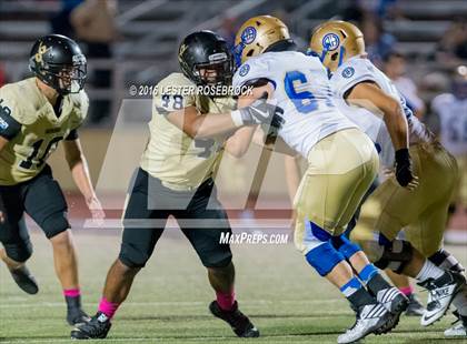 Thumbnail 3 in Alamo Heights vs Seguin photogallery.