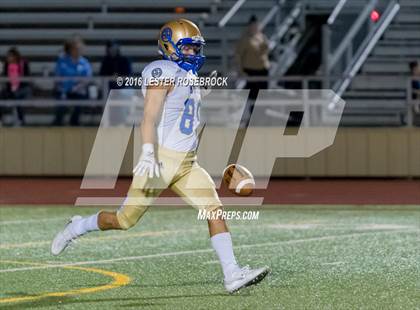 Thumbnail 1 in Alamo Heights vs Seguin photogallery.