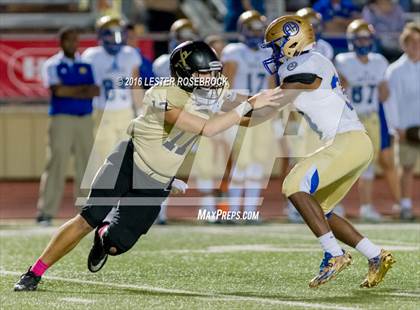 Thumbnail 1 in Alamo Heights vs Seguin photogallery.