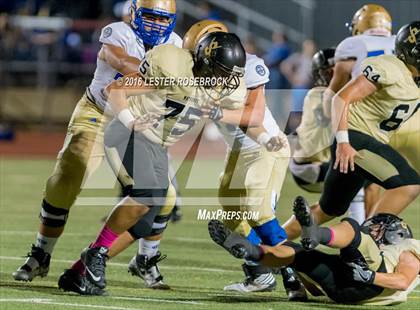 Thumbnail 2 in Alamo Heights vs Seguin photogallery.