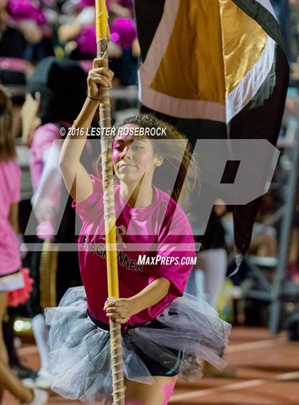 Thumbnail 3 in Alamo Heights vs Seguin photogallery.
