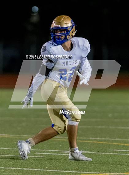 Thumbnail 3 in Alamo Heights vs Seguin photogallery.