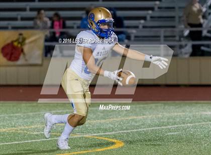Thumbnail 2 in Alamo Heights vs Seguin photogallery.