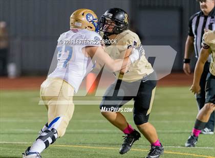 Thumbnail 2 in Alamo Heights vs Seguin photogallery.
